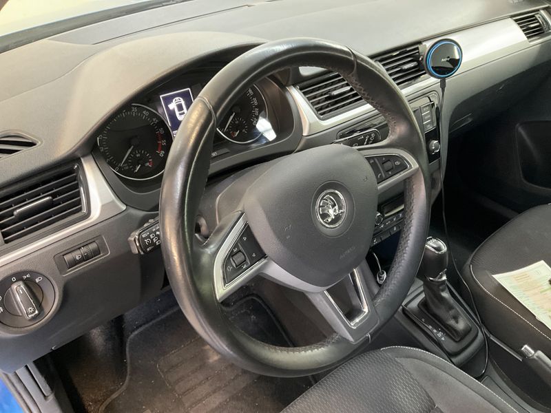 Skoda Rapid Spaceback 1.4 TDI Ambition 2015 – снимка 27