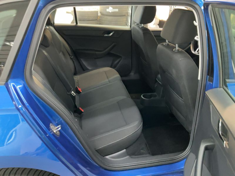 Skoda Rapid Spaceback 1.4 TDI Ambition — zdjęcie 14