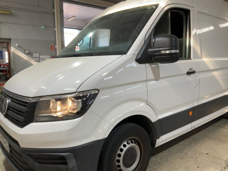 Volkswagen Crafter 2.0 TDI Kasten 35 Trendline mittellang Hochdach FWD — zdjęcie 2