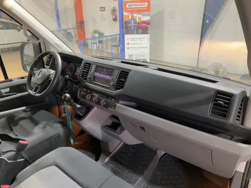 Volkswagen Crafter 2.0 TDI Kasten 35 Trendline mittellang Hochdach FWD — zdjęcie 12