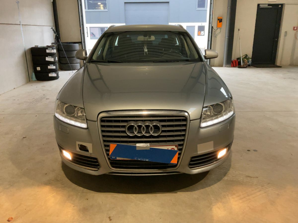 Audi A6 2011 — photo 15