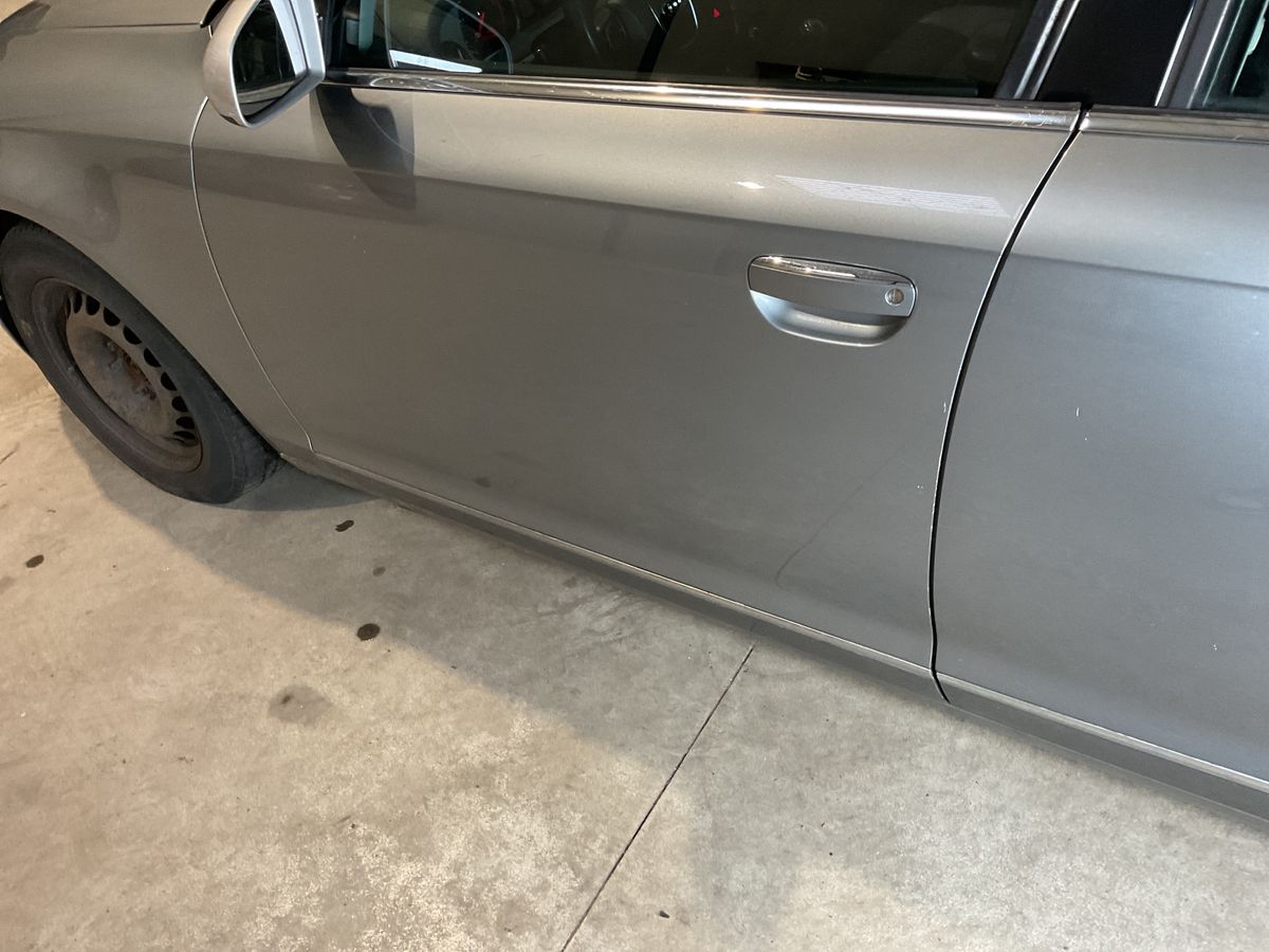 Audi A6 2011 — photo 31