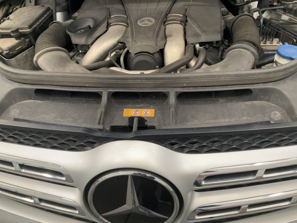 Mercedes-Benz GLS-Klasse 2017 — photo 22