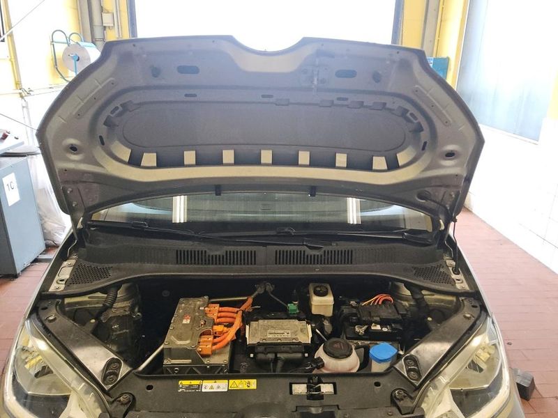 Volkswagen up! electric drive 61 kW Style Plus — zdjęcie 7