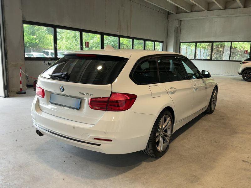 BMW 3er 320d Sport Line — zdjęcie 6