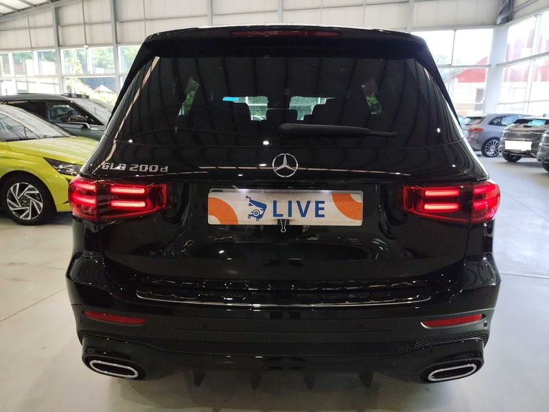 Mercedes-Benz GLB-Klasse GLB 200 d AMG Line — zdjęcie 4