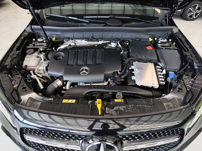 Mercedes-Benz GLB-Klasse GLB 200 d AMG Line — zdjęcie 8