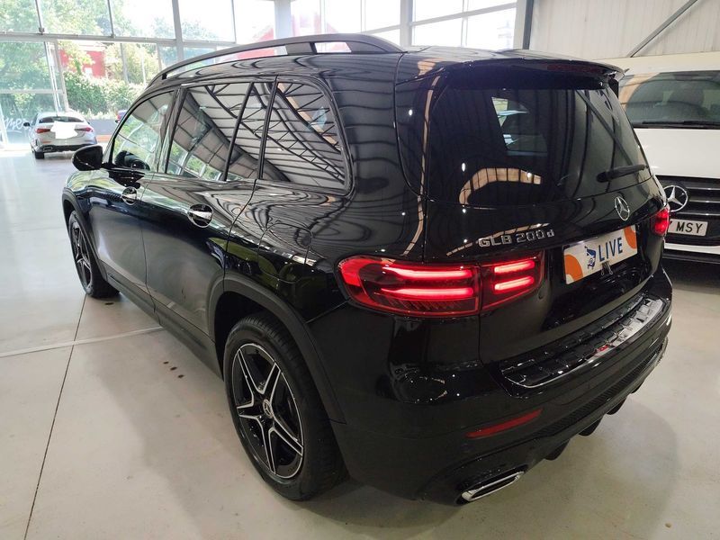 Mercedes-Benz GLB-Klasse GLB 200 d AMG Line — zdjęcie 3