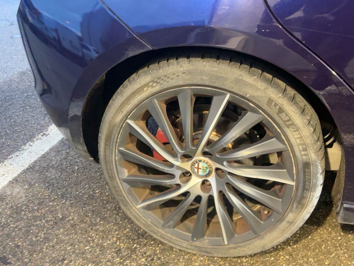Alfa Romeo 2019 — photo 10
