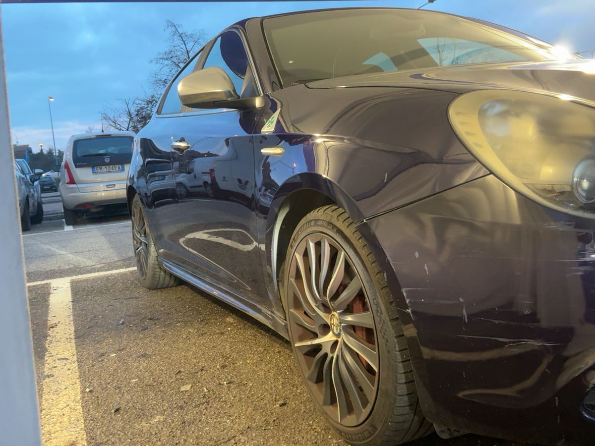 Alfa Romeo 2019 — photo 13