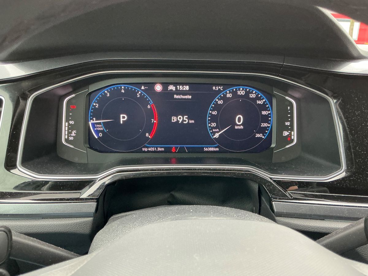 Volkswagen Taigo 2023 — photo 19