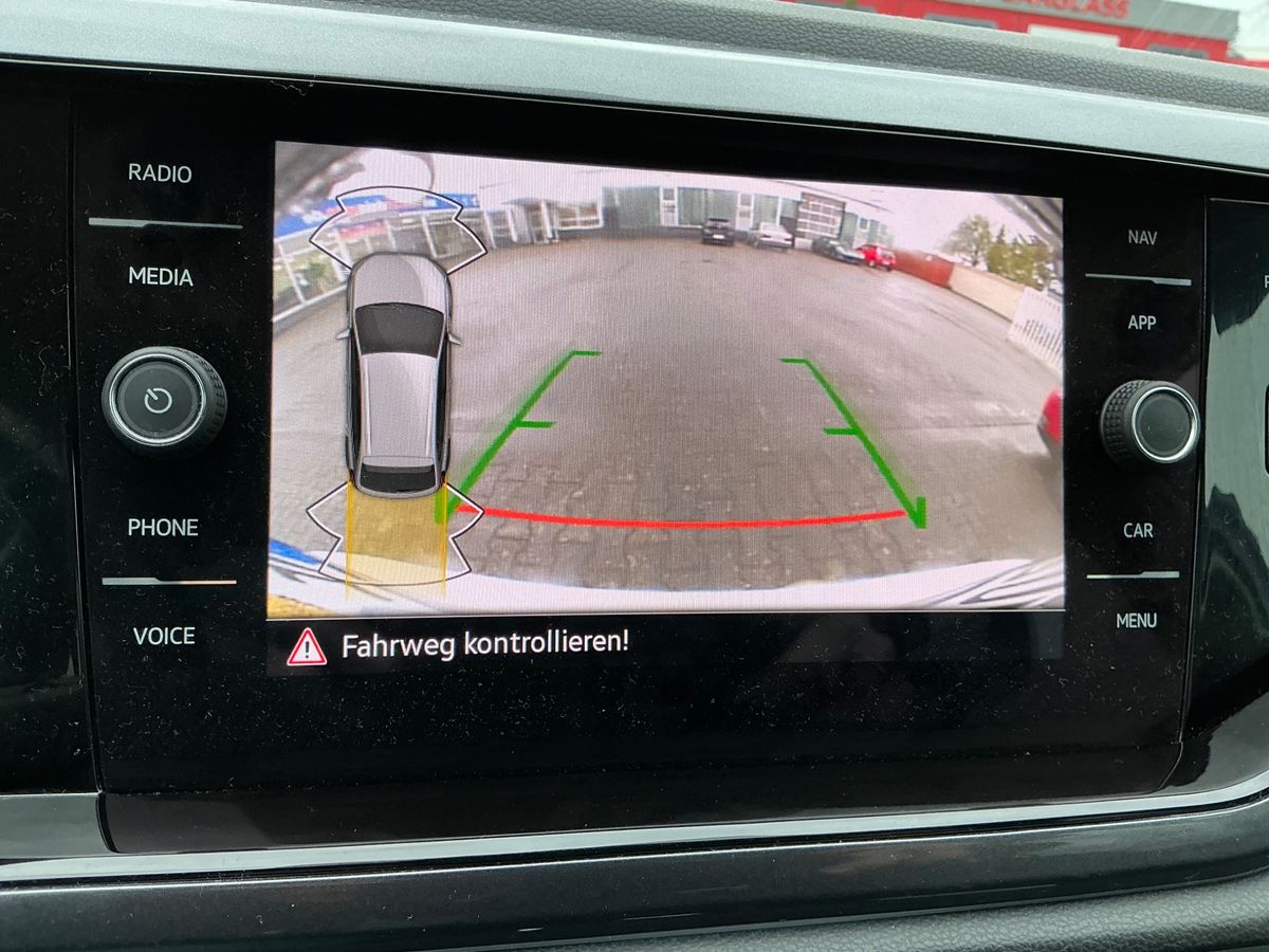 Volkswagen Taigo 2023 — photo 26