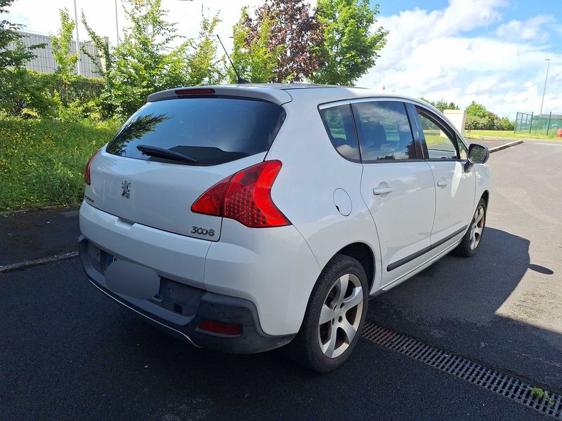 Peugeot 3008 1.6 HDi Premium Pack — zdjęcie 5