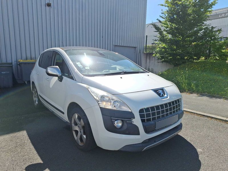 Peugeot 3008 1.6 HDi Premium Pack — zdjęcie 6