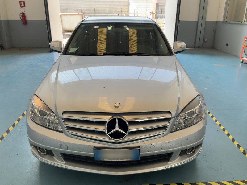 Mercedes-Benz C-Klasse C 180 Kompressor Elegance — zdjęcie 9