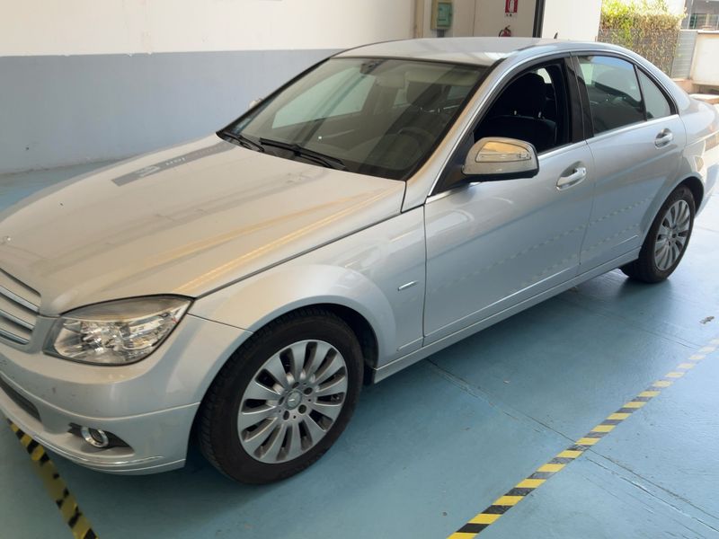 Mercedes-Benz C-Klasse C 180 Kompressor Elegance — zdjęcie 2