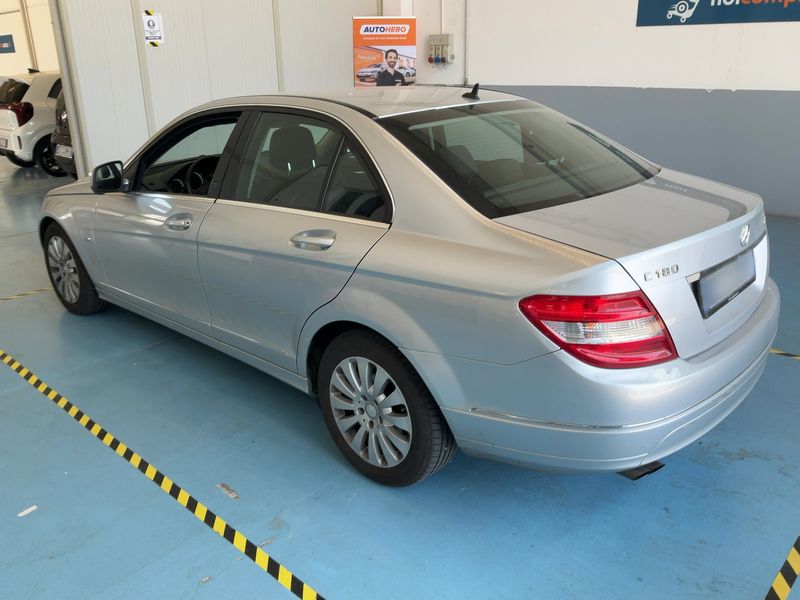 Mercedes-Benz C-Klasse C 180 Kompressor Elegance — zdjęcie 3