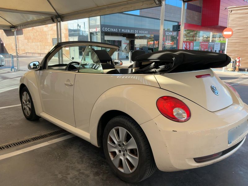 Volkswagen New Beetle 1.9 TDI — zdjęcie 3