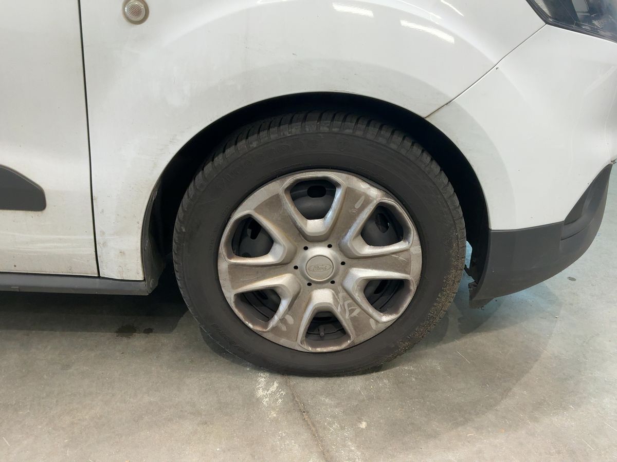 Ford Transit 2019 — photo 12