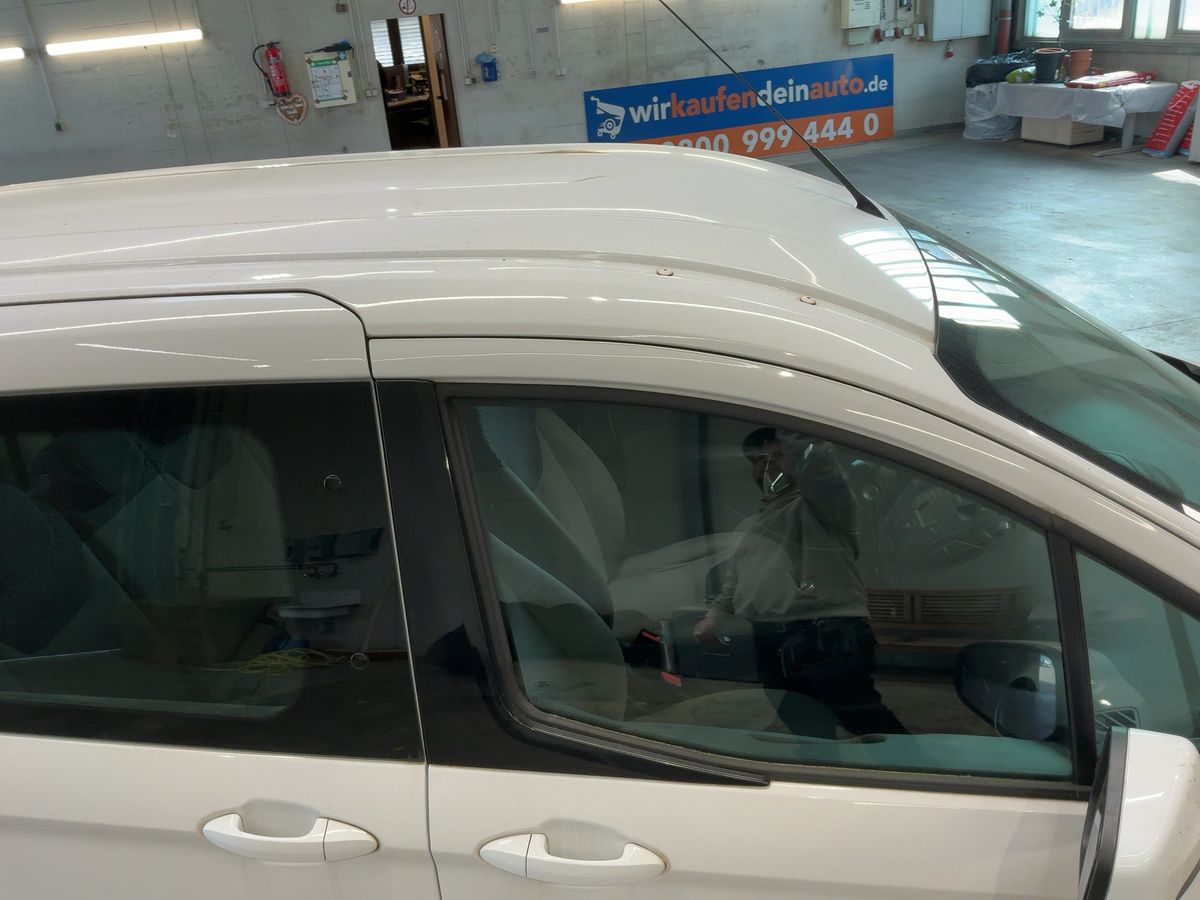 Ford Transit 2019 — photo 14