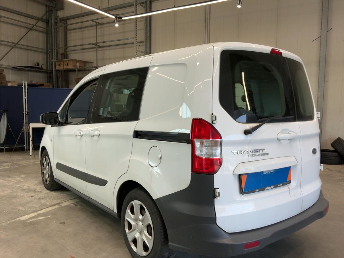 Ford Transit 2019 — photo 7