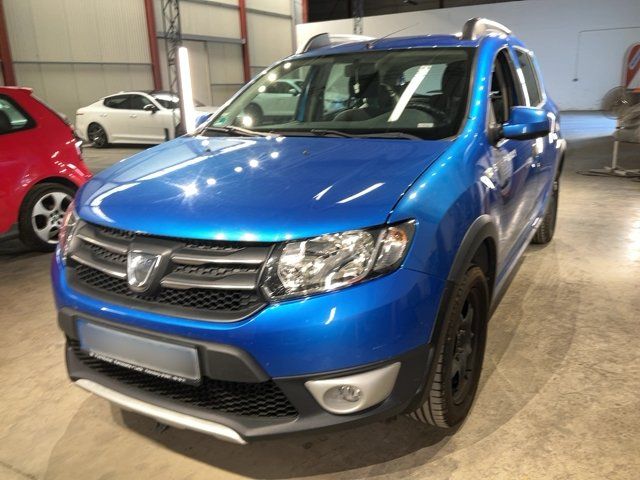 Dacia Sandero 2016 — photo 1