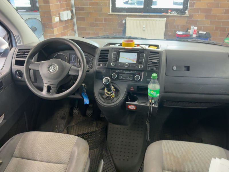 Volkswagen T5 Caravelle 2.0 TDI Comfortline — zdjęcie 12