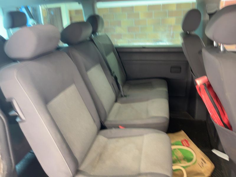 Volkswagen T5 Caravelle 2.0 TDI Comfortline — zdjęcie 14
