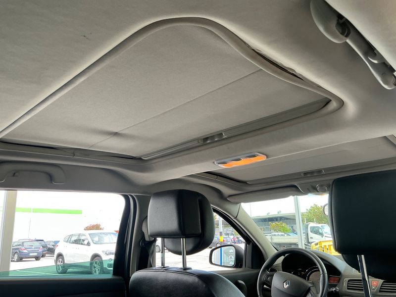 Renault Megane 1.5 dCi Privilege 2011 – снимка 26