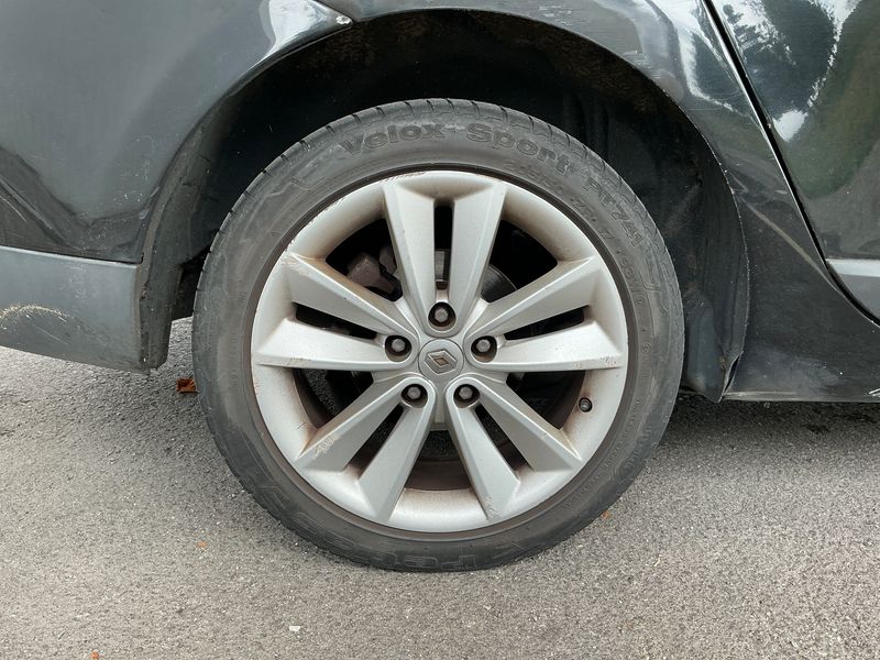 Renault Megane 1.5 dCi Privilege 2011 – снимка 9
