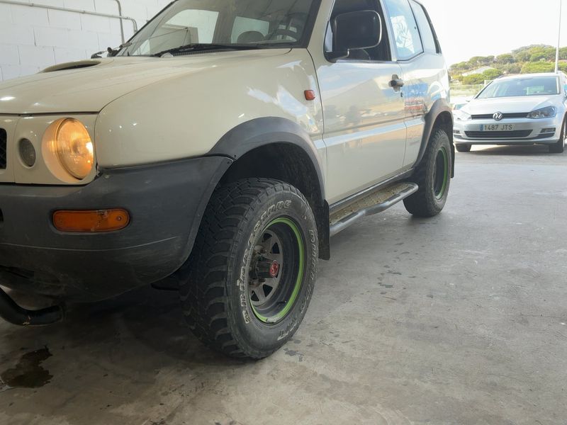 Nissan Terrano 2.7 Turbodiesel Basis — zdjęcie 2