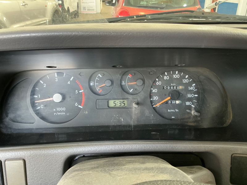 Nissan Terrano 2.7 Turbodiesel Basis — zdjęcie 13