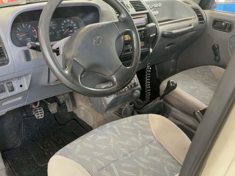 Nissan Terrano 2.7 Turbodiesel Basis — zdjęcie 12