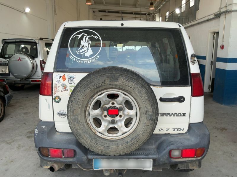 Nissan Terrano 2.7 Turbodiesel Basis — zdjęcie 5