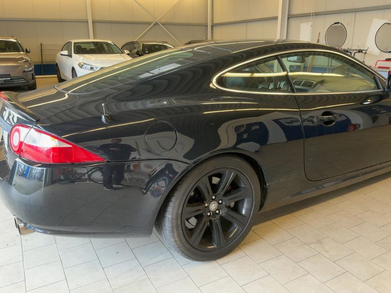 Jaguar XK 4.2 V8 — zdjęcie 6