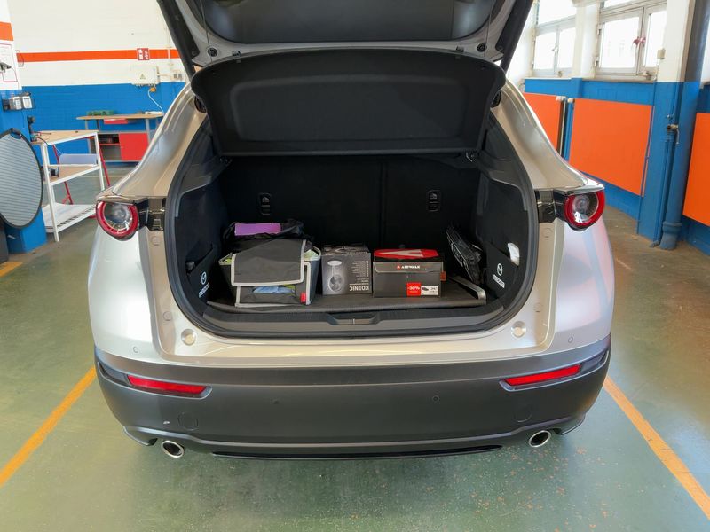 Mazda CX-30 2.5 e-Skyactiv-G Mild-Hybrid Exclusive-Line 2WD — zdjęcie 10