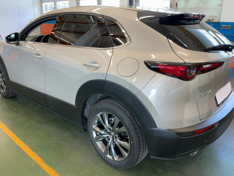 Mazda CX-30 2.5 e-Skyactiv-G Mild-Hybrid Exclusive-Line 2WD — zdjęcie 3