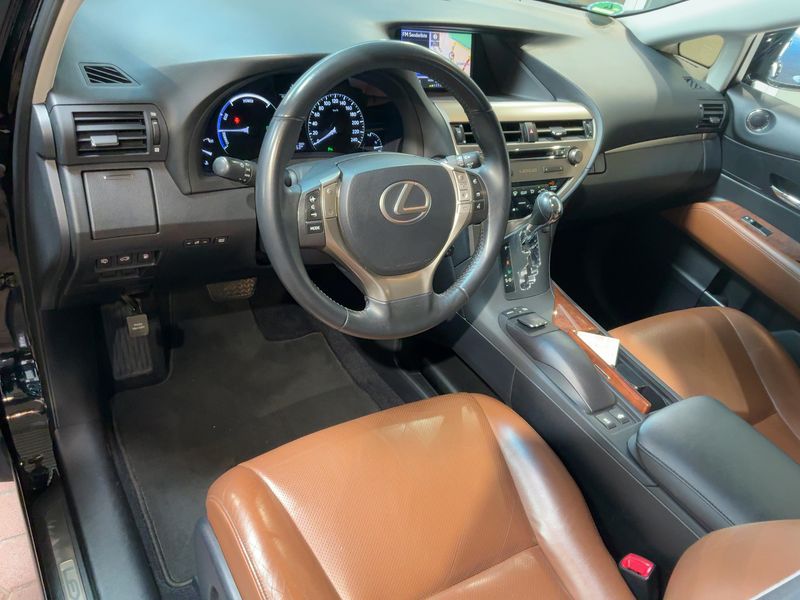 Lexus RX-Serie RX 450h Executive — zdjęcie 12