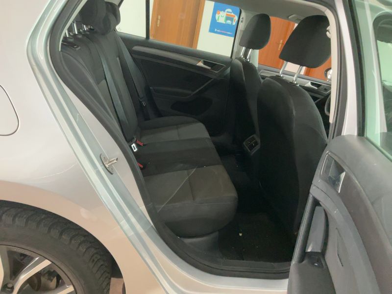 Volkswagen Golf VII 1.6 TDI Trendline BlueMotion Tech — zdjęcie 14