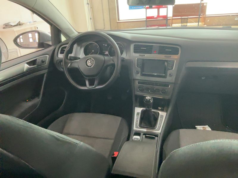Volkswagen Golf VII 1.6 TDI Trendline BlueMotion Tech — zdjęcie 12