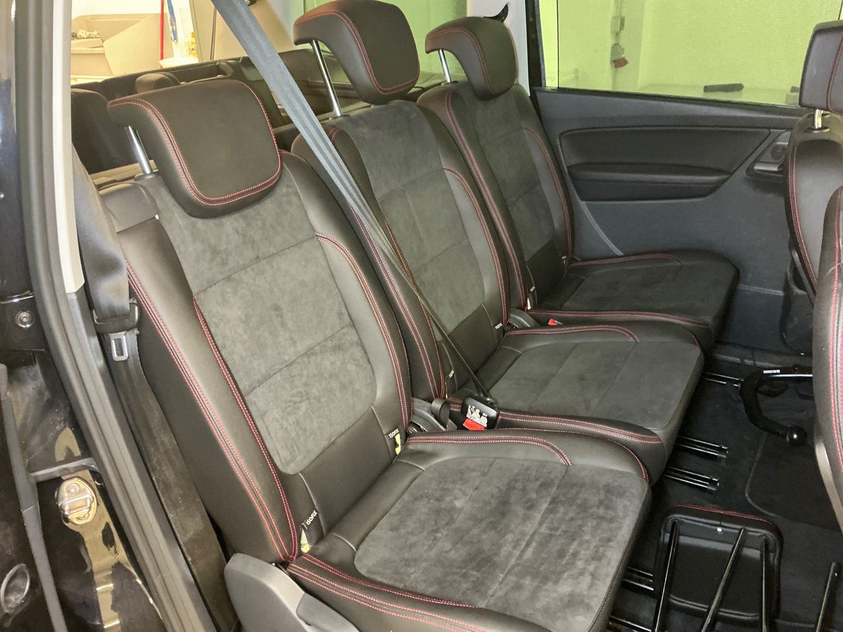 Seat Alhambra 2017 — photo 49