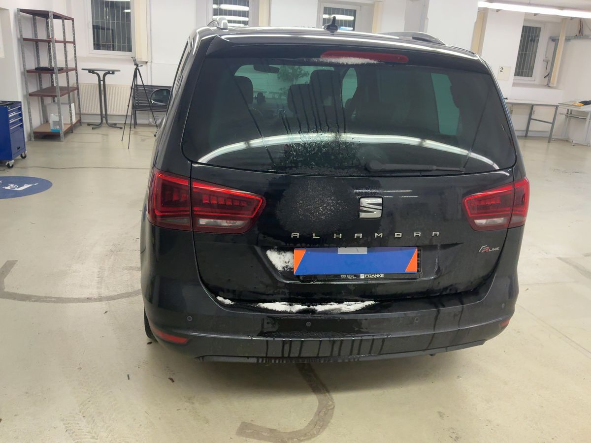 Seat Alhambra 2017 — photo 8