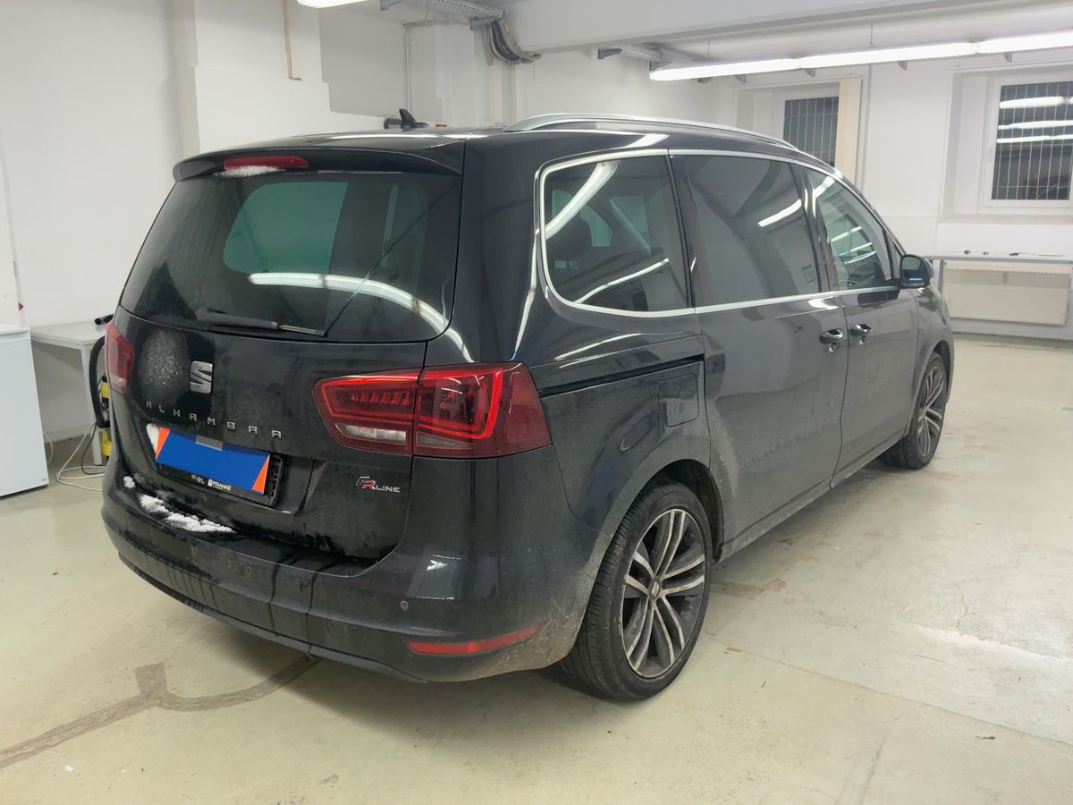 Seat Alhambra 2017 — photo 9