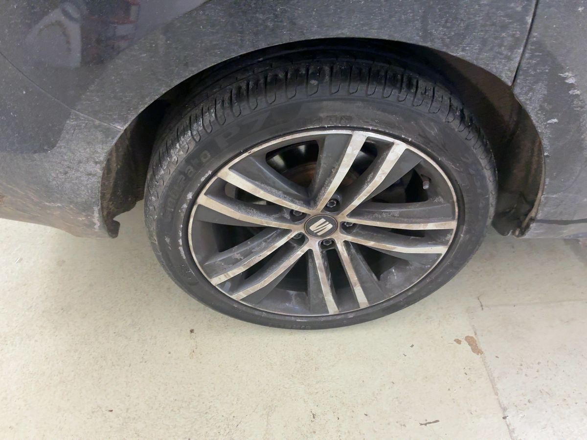 Seat Alhambra 2017 — photo 10