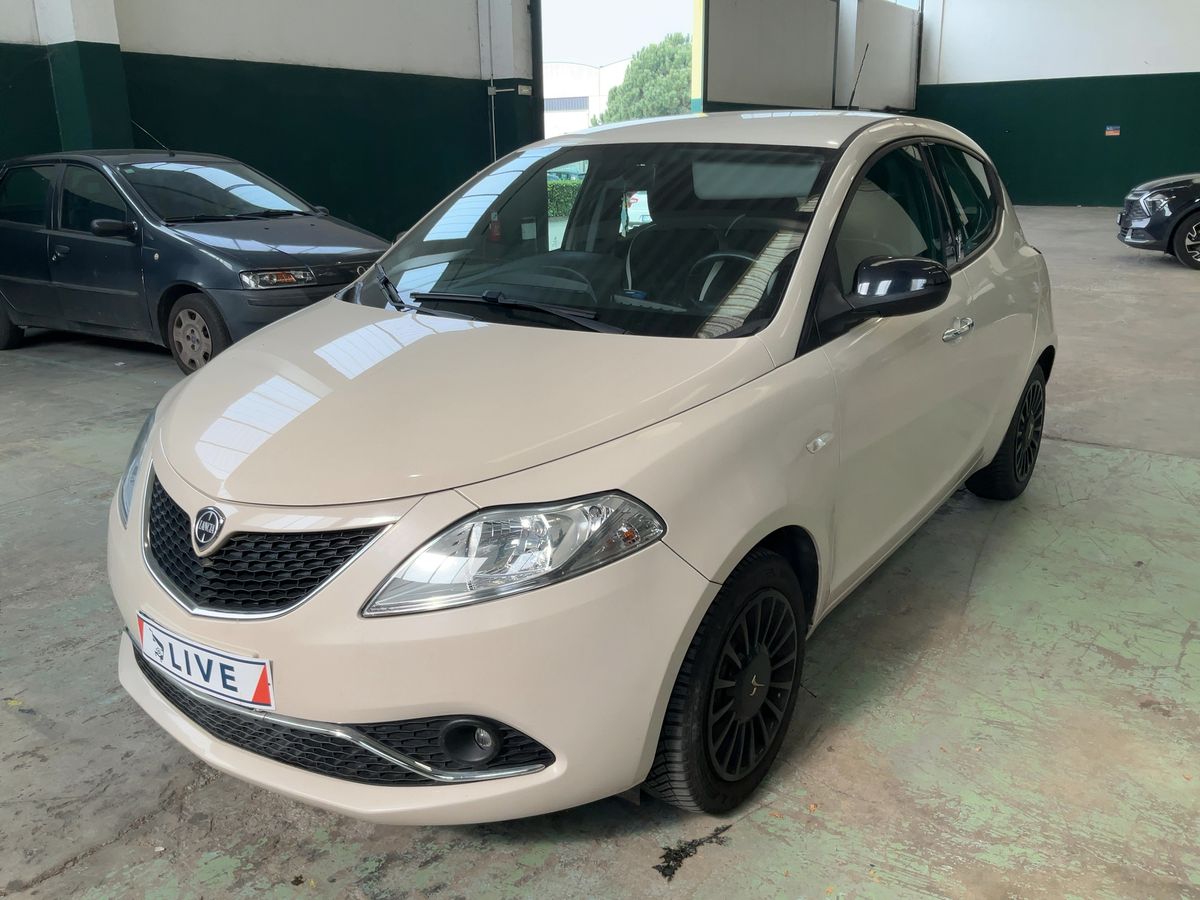 Lancia Ypsilon d'occasion