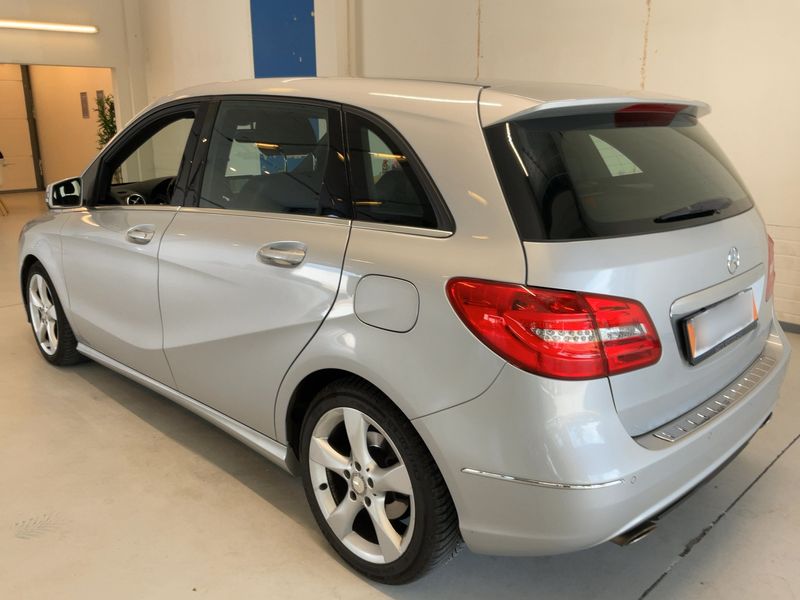 Mercedes-Benz B-Klasse B 180 — zdjęcie 3