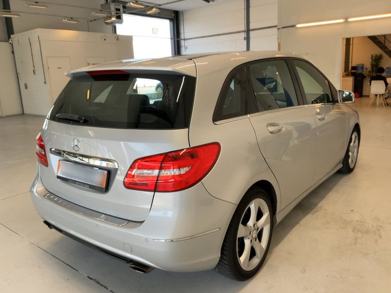 Mercedes-Benz B-Klasse B 180 — zdjęcie 6