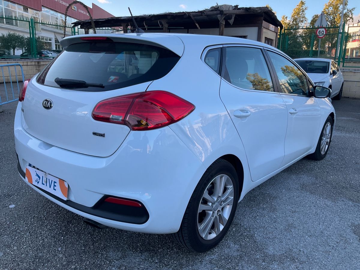 Kia cee'd 1.6 CRDi Drive