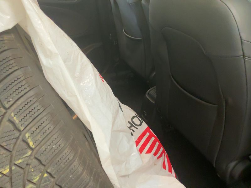 Opel Crossland X 1.2 Turbo Ultimate — zdjęcie 14