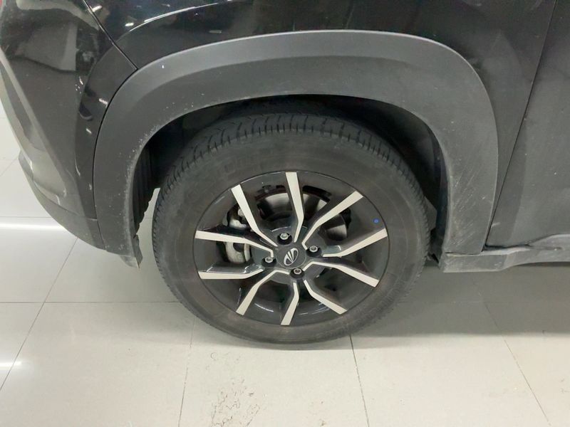 Mahindra KUV 100 1.2 K8 2022 – снимка 3